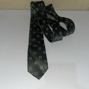 Michael Kors Necktie Sage Green Textured Woven 100% Silk 57"